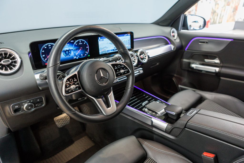 Mercedes-Benz GLB 180d