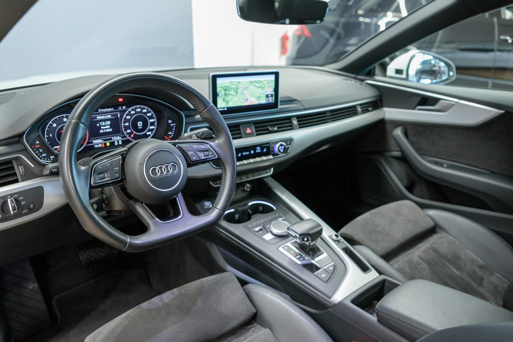 Audi A5 kupé 2.0 TDI