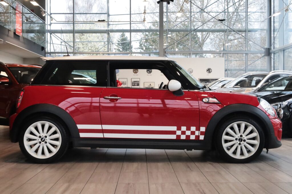 MINI COOPER SPECIAL EDITION