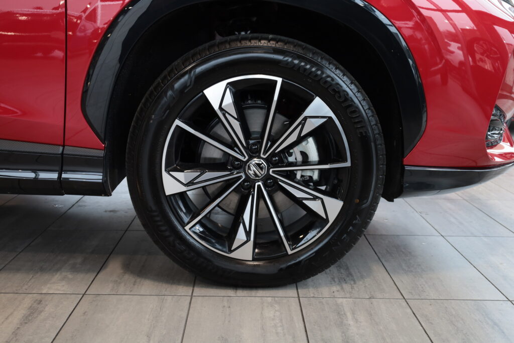 MG HS 1,5 T Exclusive AT (4246)