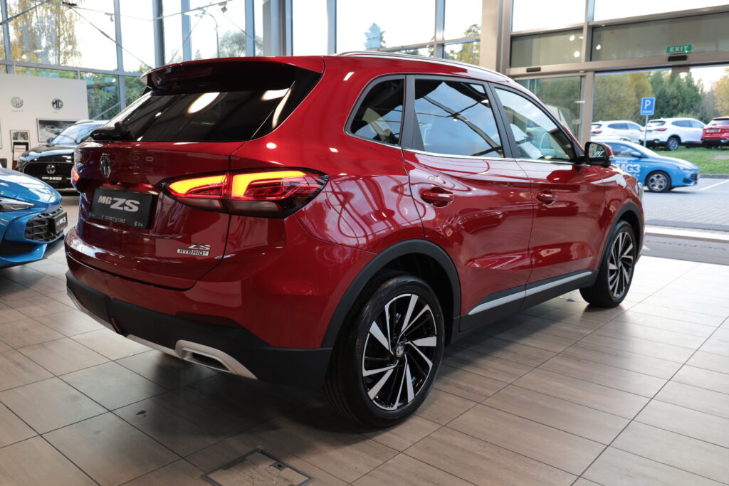 MG ZS Hybrid+ Exclusive (9079)