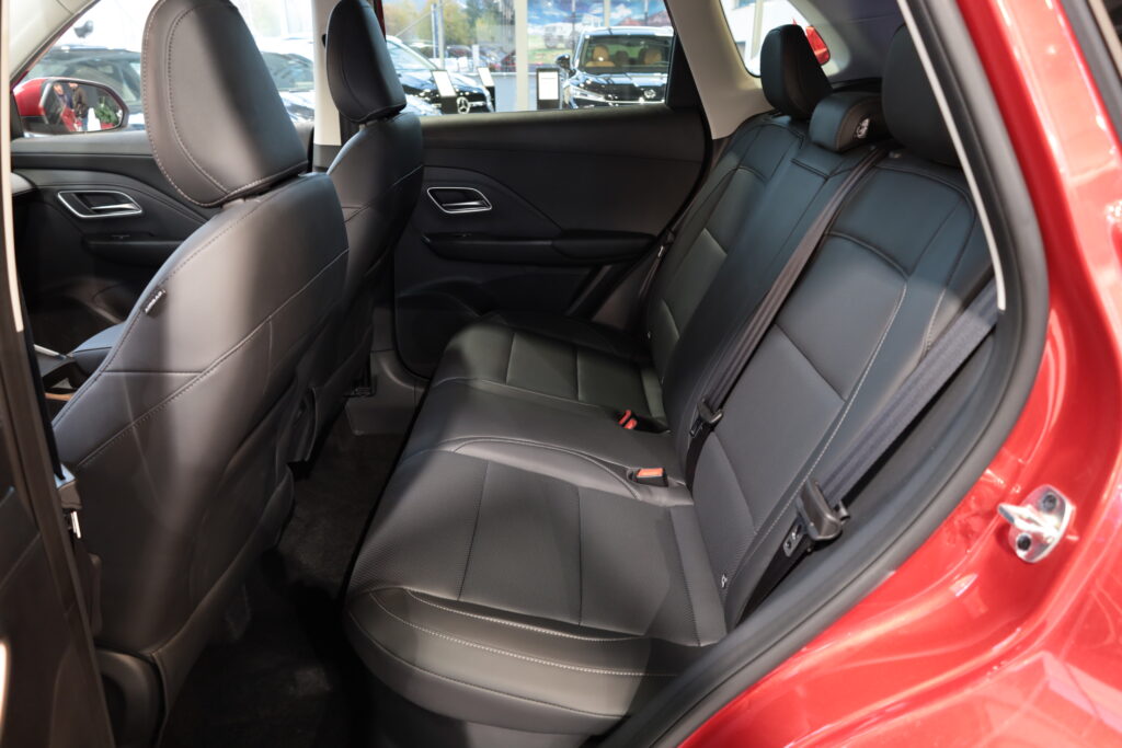 MG ZS Hybrid+ Exclusive (9079)