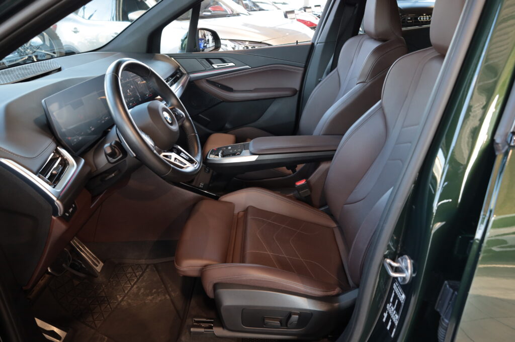 BMW 218d Active Tourer M packet