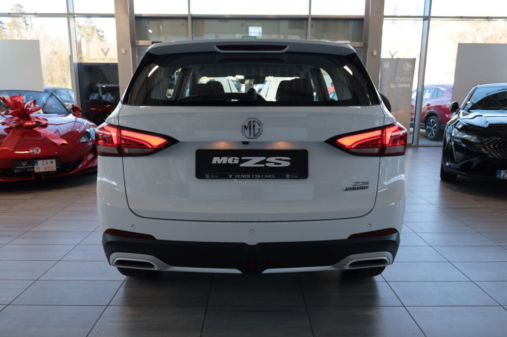 MG ZS Hybrid+ Emotion (7927)