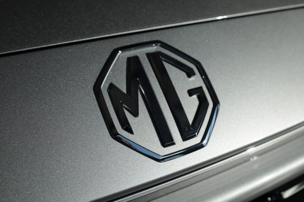 MG ZS Hybrid+ Exclusive (4836)