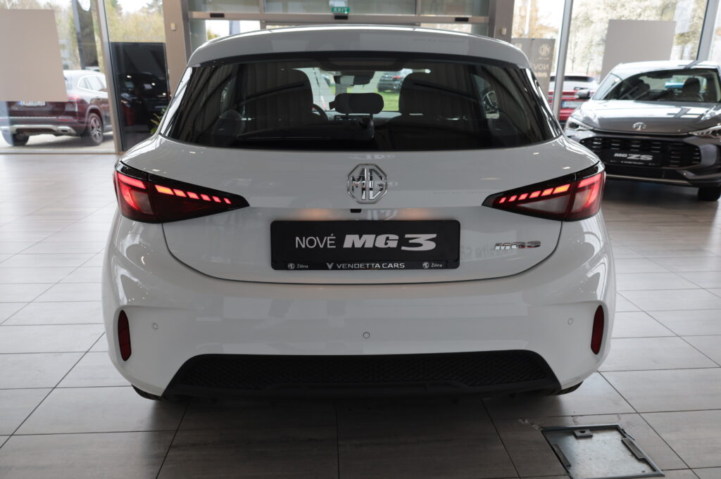 MG 3 ICE Essential (5785)