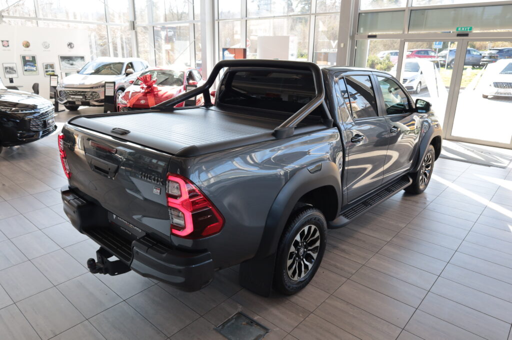 Toyota Hilux GR SPORT