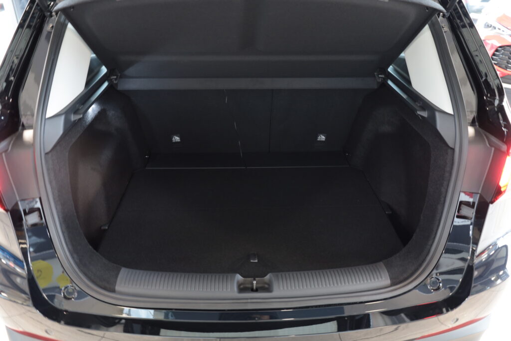 MG ZS Hybrid+ Emotion (5248)