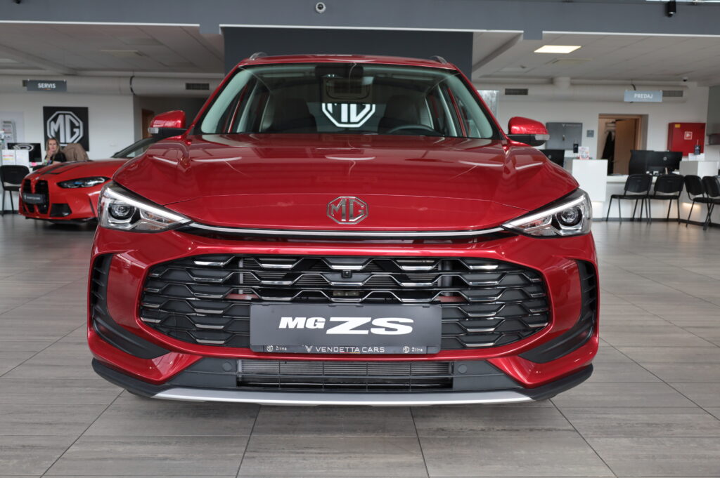 MG ZS Hybrid+ Emotion (8259)