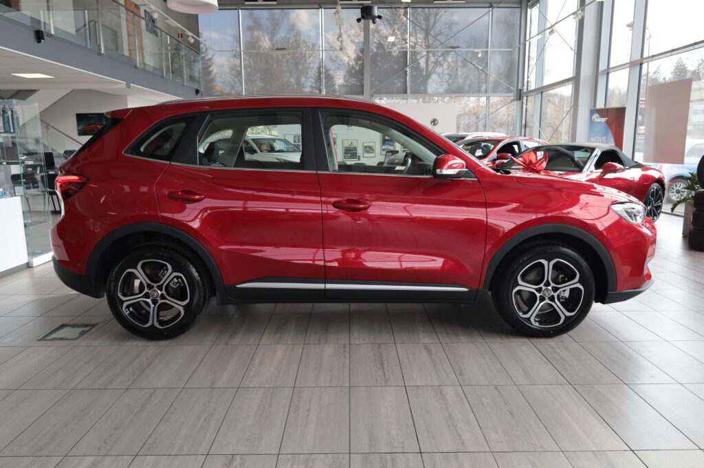 MG ZS Hybrid+ Emotion (8259)