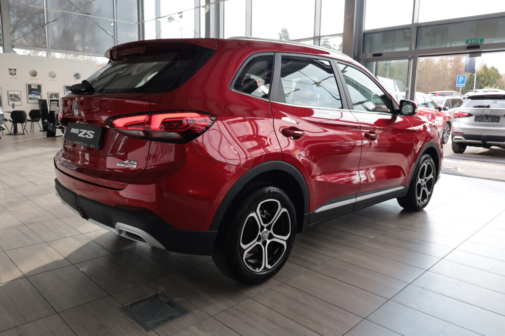 MG ZS Hybrid+ Emotion (8259)