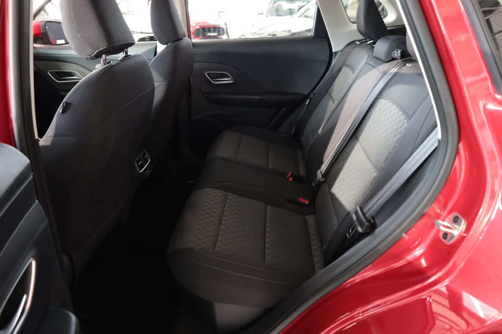 MG ZS Hybrid+ Emotion (8259)