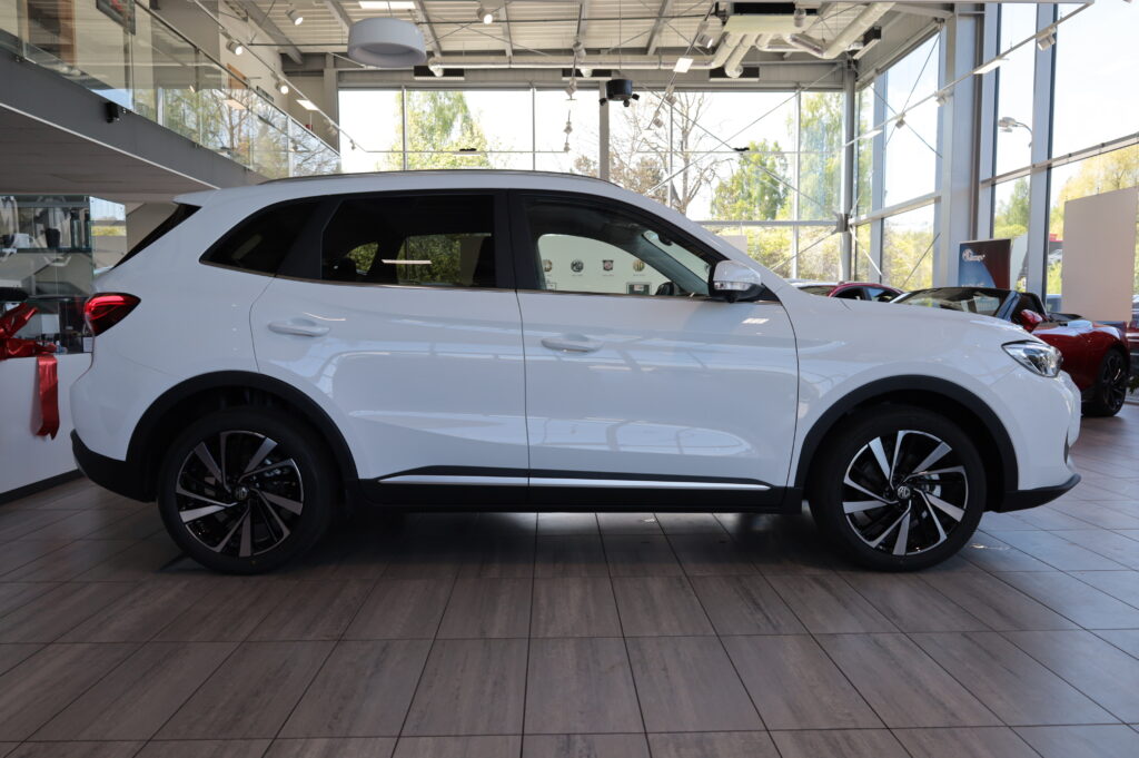 MG ZS Hybrid+ Exclusive (7980)