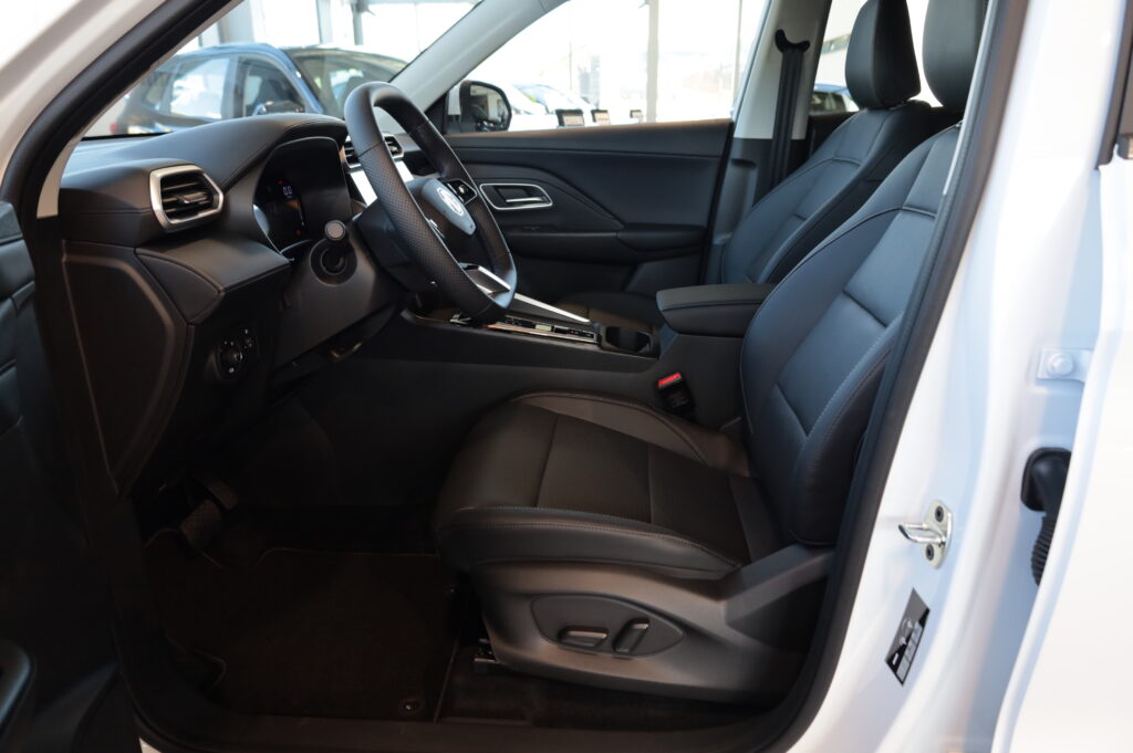 MG ZS Hybrid+ Exclusive (7980)