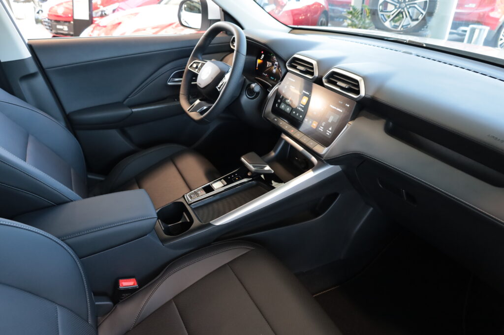 MG ZS Hybrid+ Exclusive (7980)