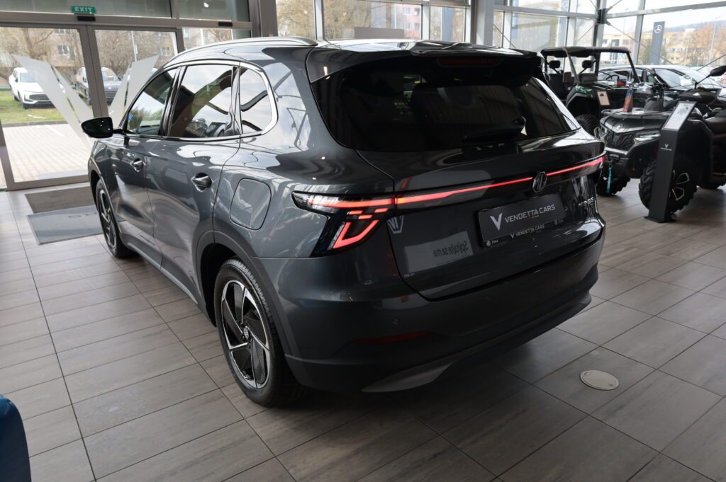 MG S5 EV Exclusive LR (6708)