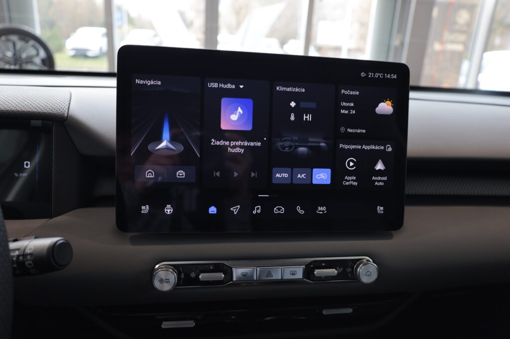 MG S5 EV Exclusive LR (6708)