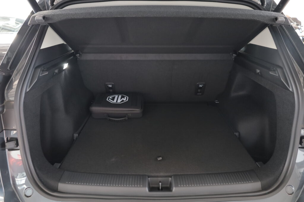 MG S5 EV Exclusive LR (6708)