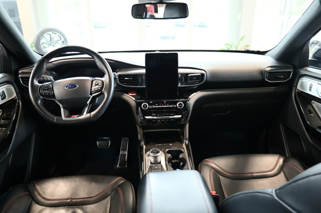 FORD Explorer ST Line 3,0 Benzín + PHEV