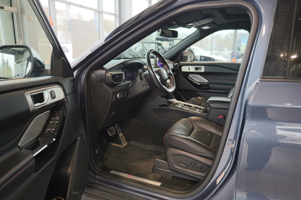 FORD Explorer ST Line 3,0 Benzín + PHEV