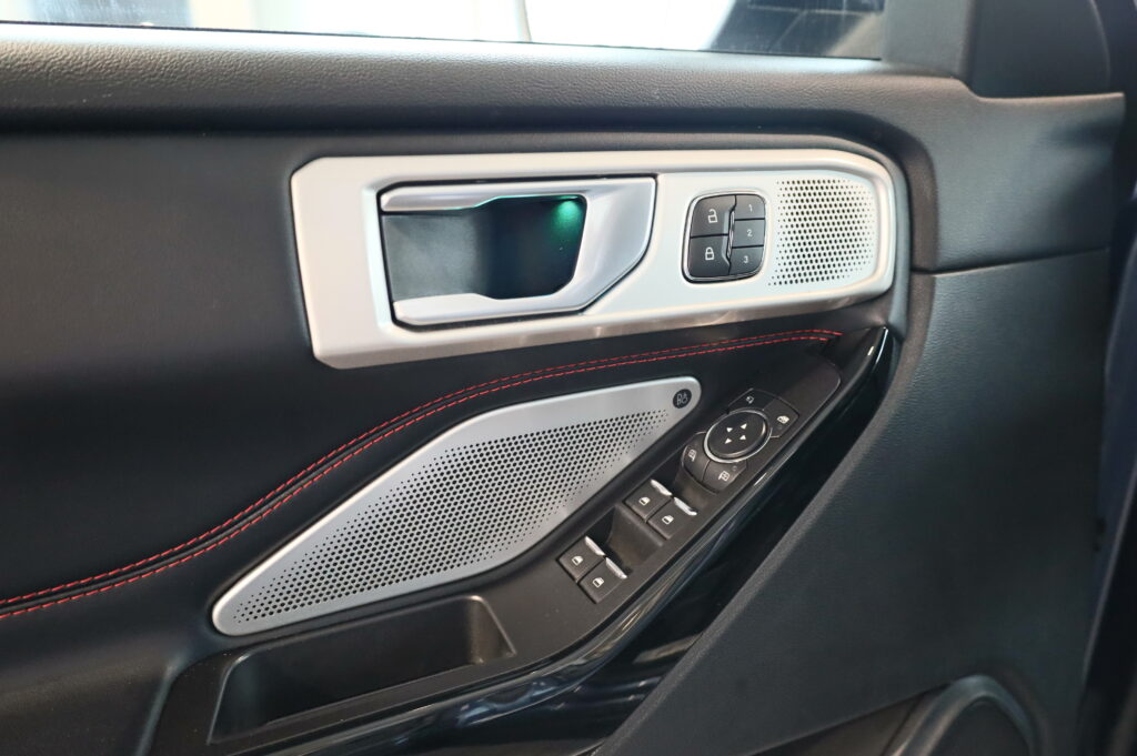 FORD Explorer ST Line 3,0 Benzín + PHEV