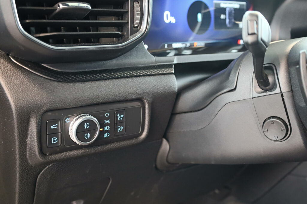 FORD Explorer ST Line 3,0 Benzín + PHEV