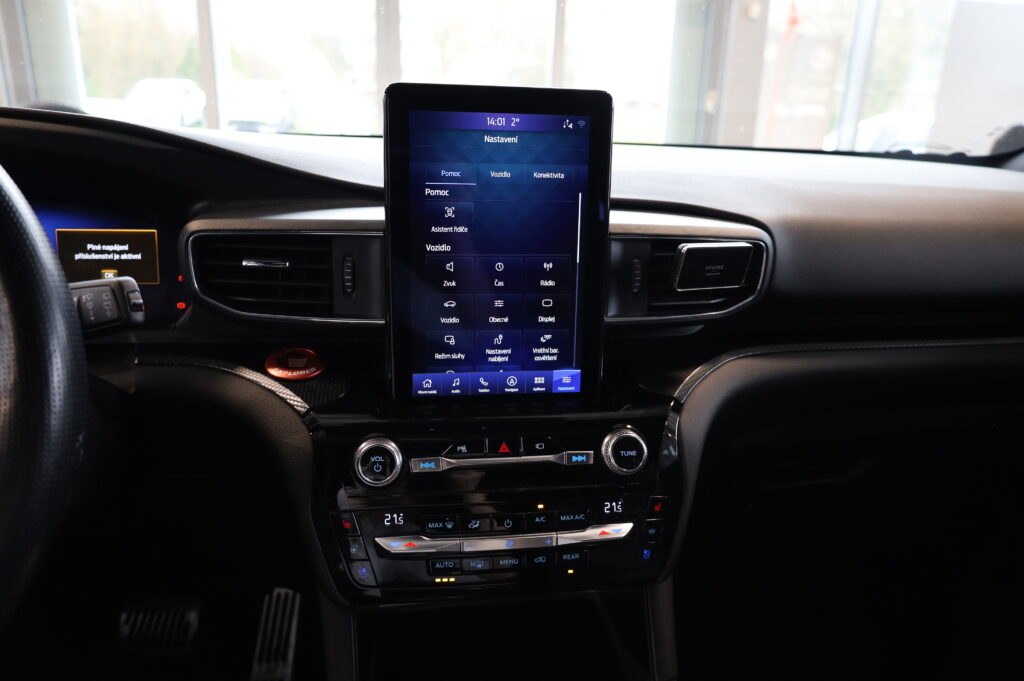 FORD Explorer ST Line 3,0 Benzín + PHEV