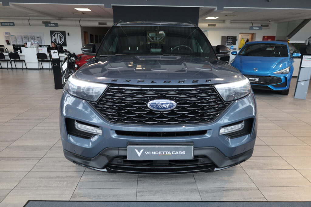 FORD Explorer ST Line 3,0 Benzín + PHEV