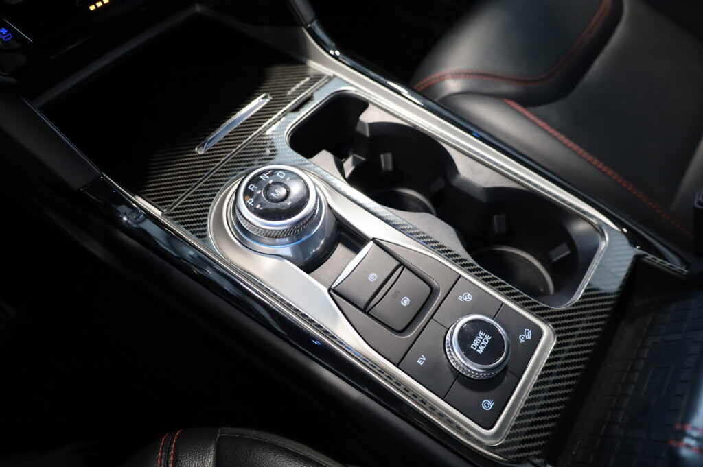 FORD Explorer ST Line 3,0 Benzín + PHEV