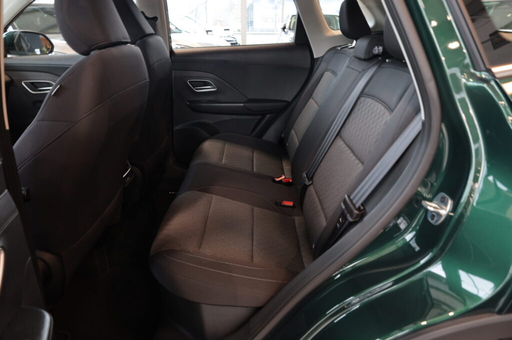 MG ZS Hybrid+ Emotion (3040)