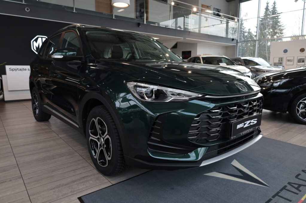 MG ZS Hybrid+ Emotion (3040)