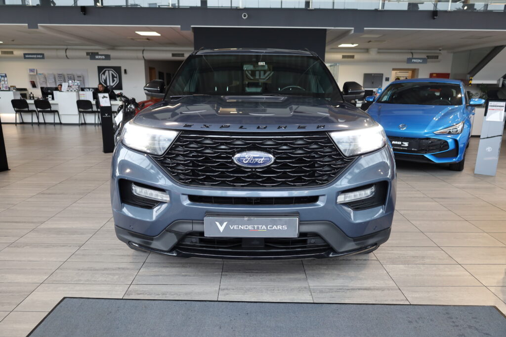 FORD Explorer ST Line 3,0 Benzín + PHEV