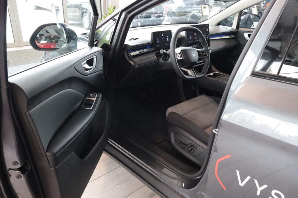 MG 4 Urban EV Premium (4623)