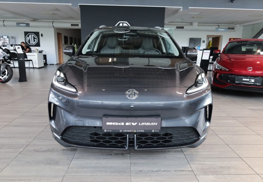 MG 4 Urban EV Premium (4623)