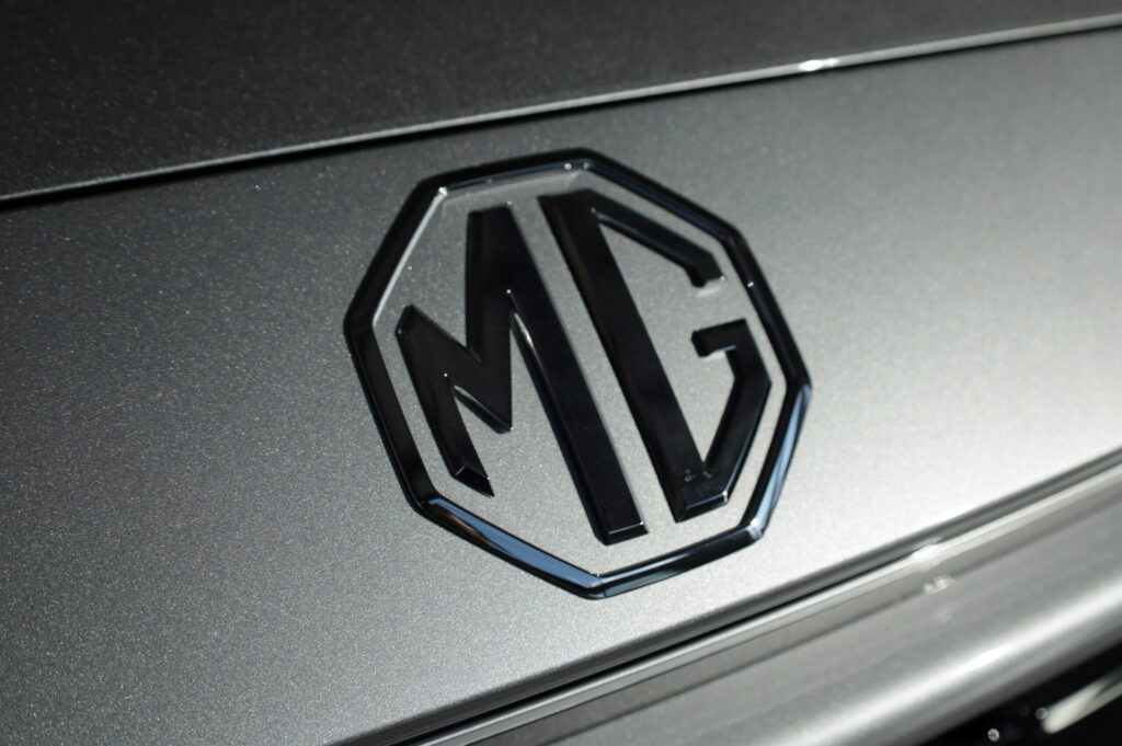 MG ZS Hybrid+ Exclusive (5137)
